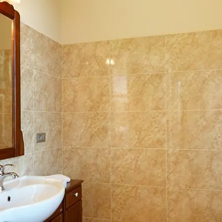 Josefa Apartment *